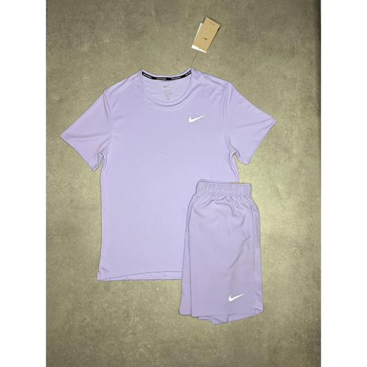 Nike - UV Miler Hydrangea Short Set
